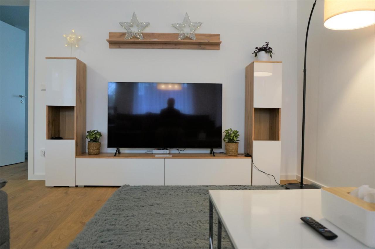 Mein Apartment, Stars Mit Balkon Und Klima Fuer Bis Zu 4 Personen Frankenthal  Exteriör bild
